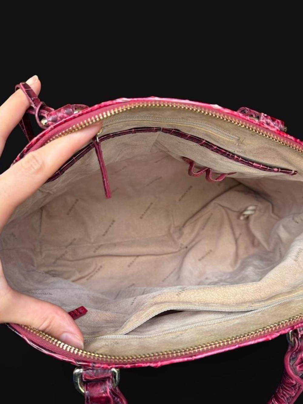 Brahmin Large Duxbury Rose Ombré Croc-Embossed Leather Tote - Picture 7 of 8